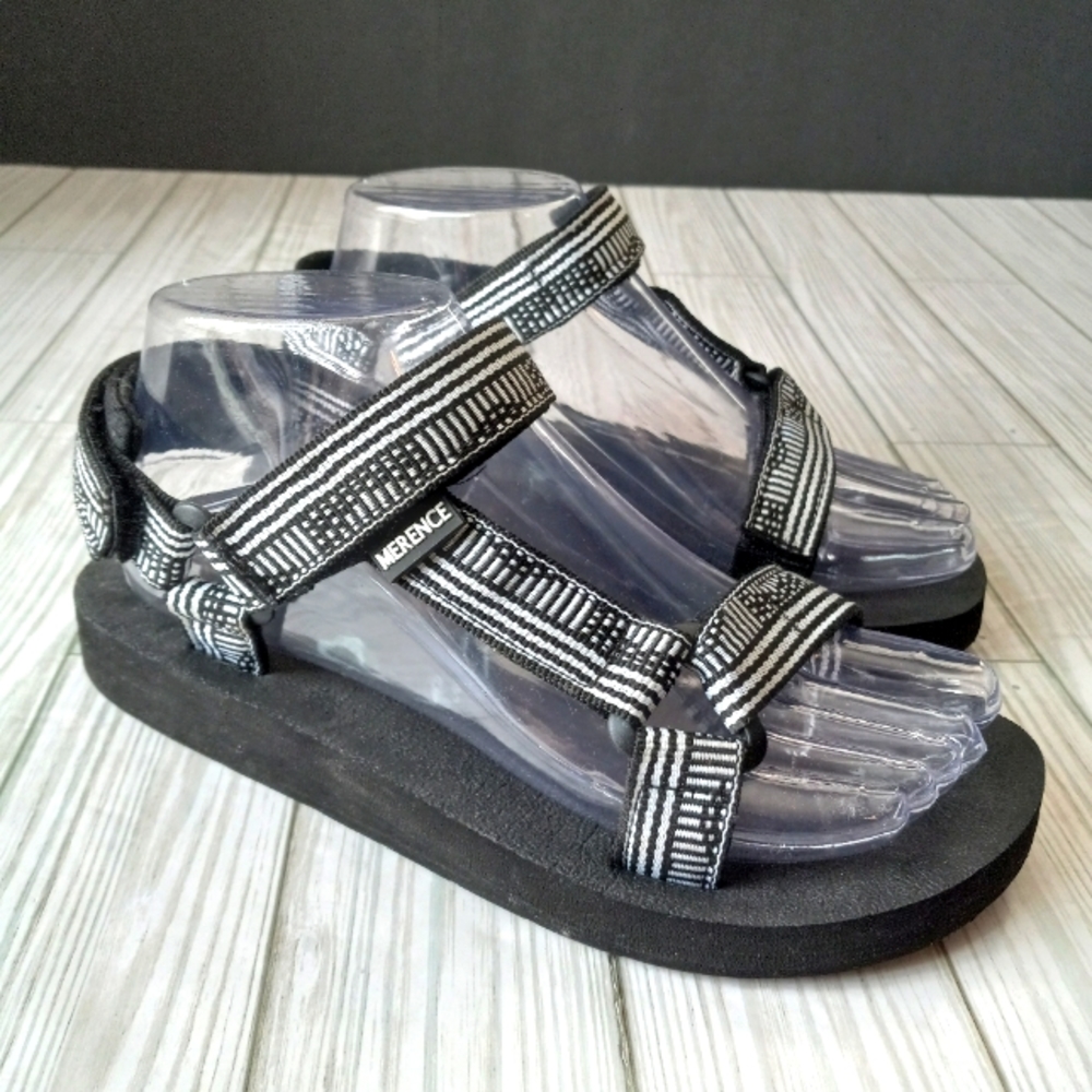 Merence Fanture Sporty Sandals